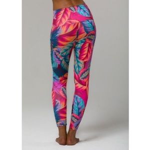 Onzie Yoga Leggings